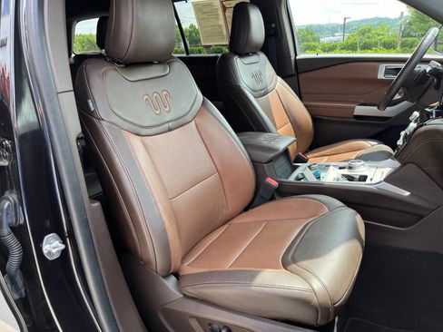 Used 2021 Ford Explorer King Ranch AWD/4WD image 28