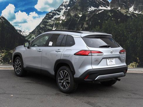 New 2026 Toyota Corolla Cross XLE image 3