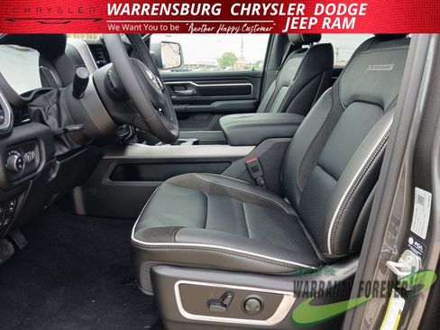 New 2026 RAM 1500 Laramie AWD/4WD image 13