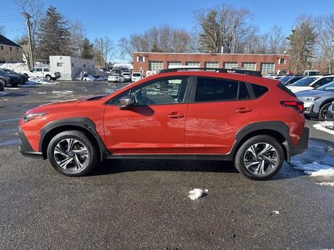 Used 2024 Subaru Crosstrek 2.0i Premium image 6