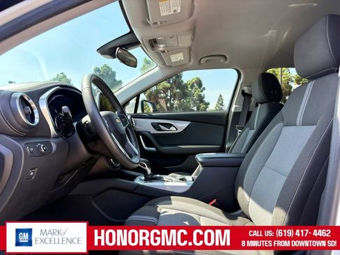 Used 2023 Chevrolet Blazer LT image 12