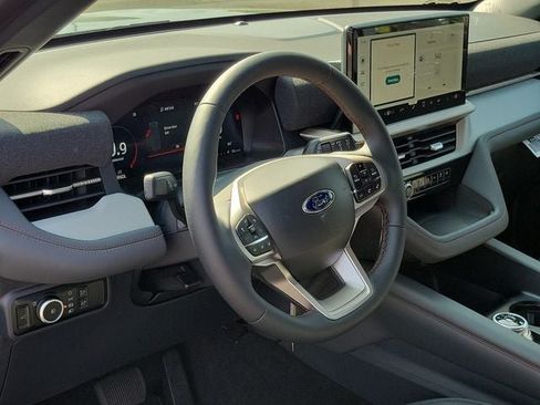 New 2027 Ford Explorer Active w/ Active Comfort Package AWD/4WD image 7