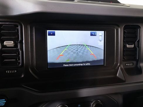 Used 2022 Ford Bronco Big Bend image 6