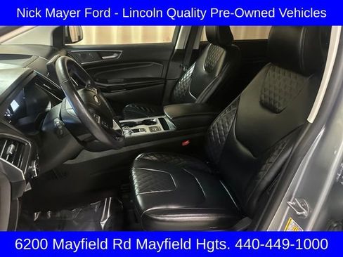 Used 2023 Ford Edge Titanium image 10