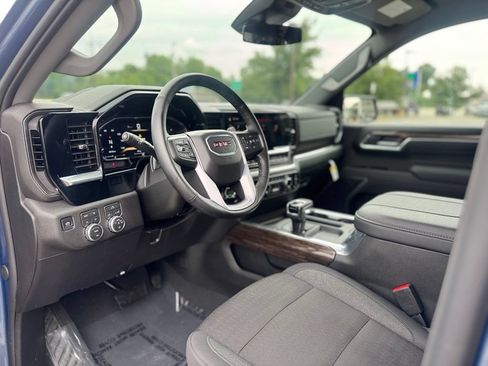 Used 2026 GMC Sierra 1500 Elevation AWD/4WD image 14