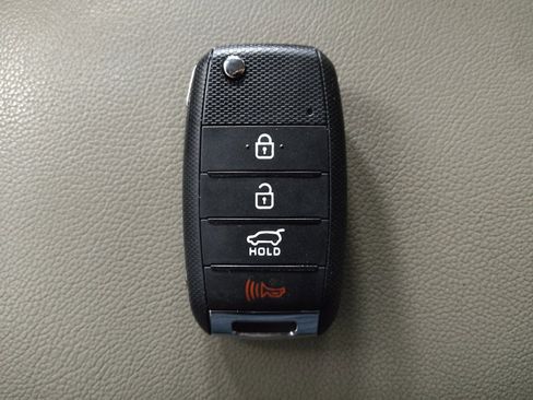 Used 2021 Kia Sportage LX w/ LX Fwd Popular Package image 32