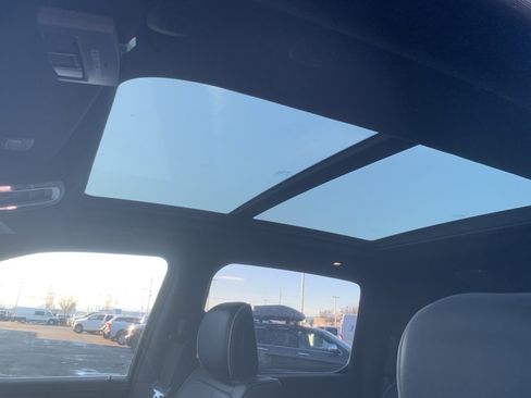 Used 2019 RAM 1500 Limited image 17