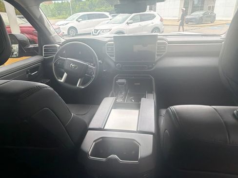 Used 2023 Toyota Sequoia Limited w/ Tow Technology Package AWD/4WD image 9