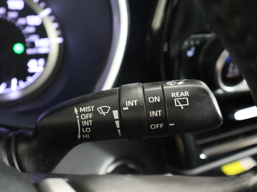 Used 2023 Toyota Highlander XSE AWD/4WD image 44