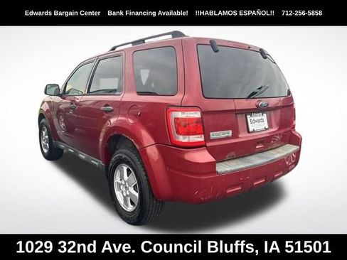 Used 2011 Ford Escape XLT FWD image 3