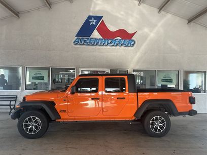 Used 2025 Jeep Gladiator Sport