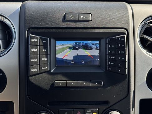 Used 2014 Ford F150 XLT w/ Equipment Group 302A Luxury image 3