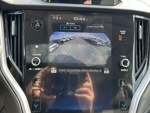 Certified 2022 Subaru Outback Limited image 17