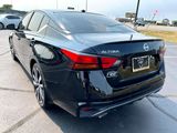 Used 2022 Nissan Altima 2.5 SR image 5