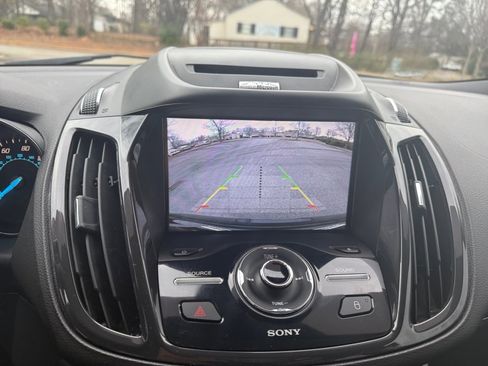 Used 2013 Ford Escape Titanium w/ Parking Technology Pkg image 23