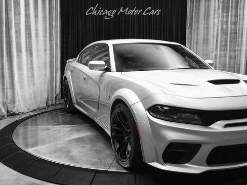 Used 2020 Dodge Charger SRT Hellcat image 44