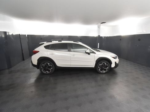 Used 2021 Subaru Crosstrek 2.5i Limited w/ Moonroof Package 1 AWD/4WD image 4