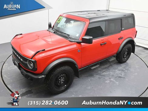 Used 2023 Ford Bronco Black Diamond image 25