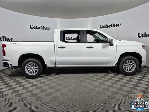 Used 2023 Chevrolet Silverado 1500 Custom AWD/4WD image 8