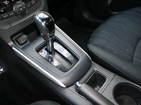 Used 2019 Nissan Sentra SV image 17