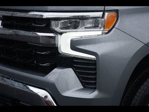 New 2026 Chevrolet Silverado 1500 LT image 18