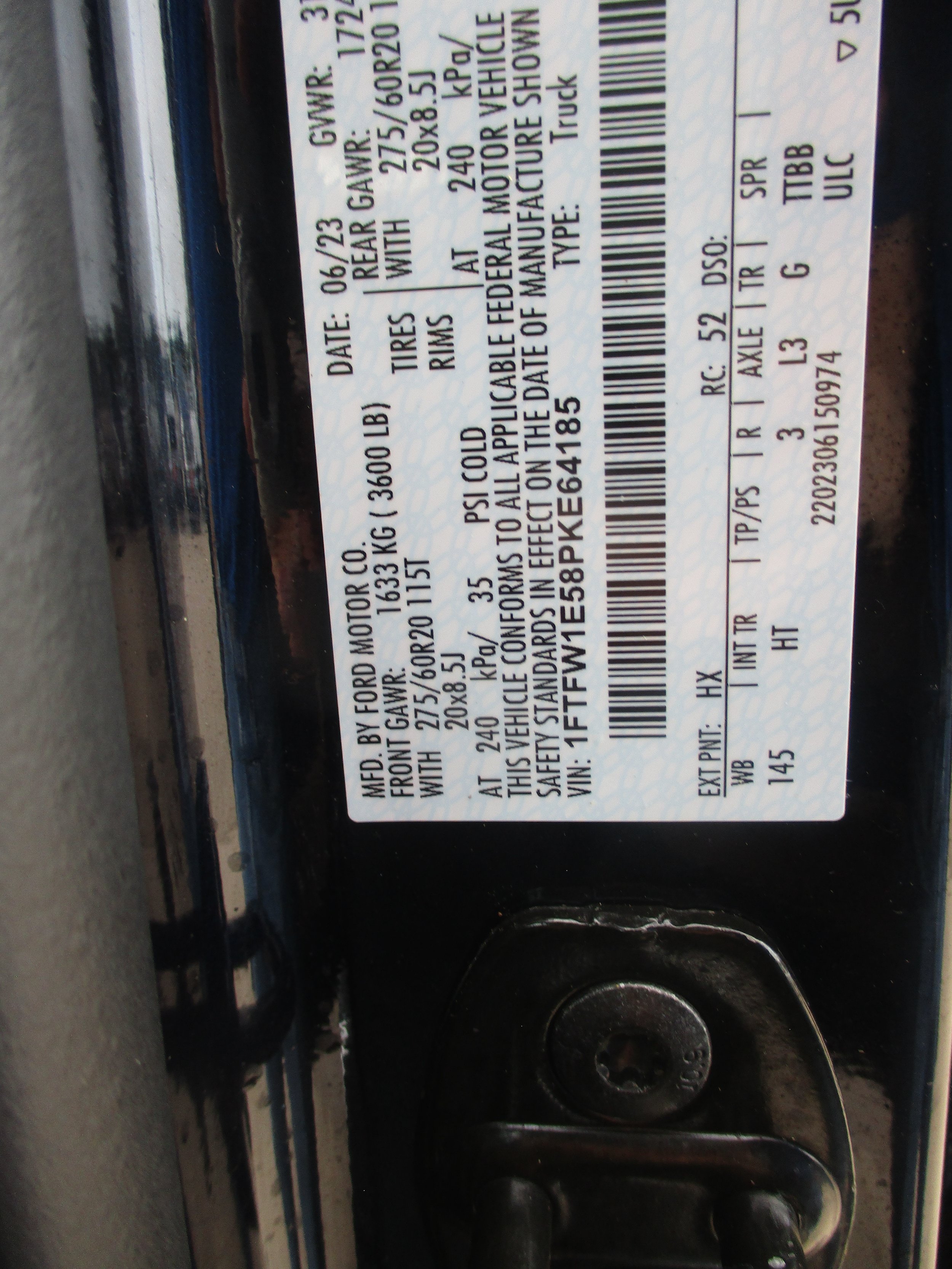 Used 2023 Ford F150 Lariat w/ FX4 Off-Road Package AWD/4WD image 33