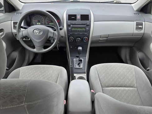 Used 2009 Toyota Corolla LE FWD image 12