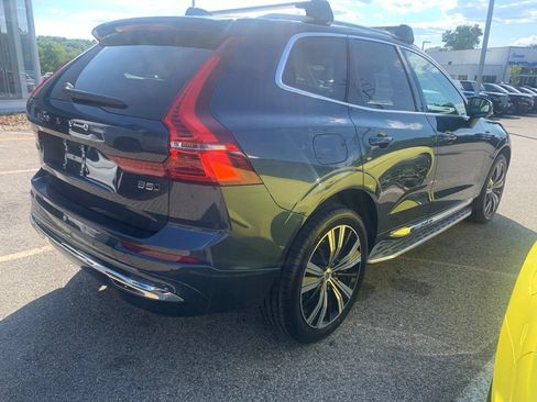 Used 2022 Volvo XC60 B5 Inscription w/ Climate Package AWD/4WD image 3