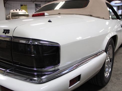 Used 1995 Jaguar XJS 4.0 Convertible image 13