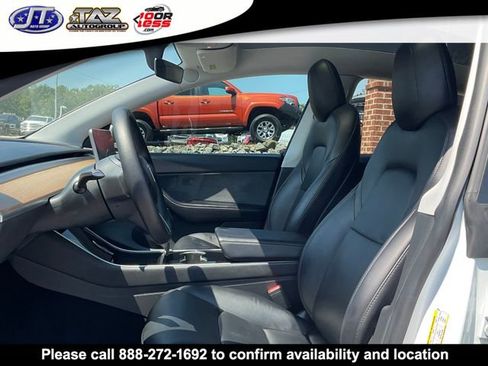 Used 2020 Tesla Model Y Long Range image 10