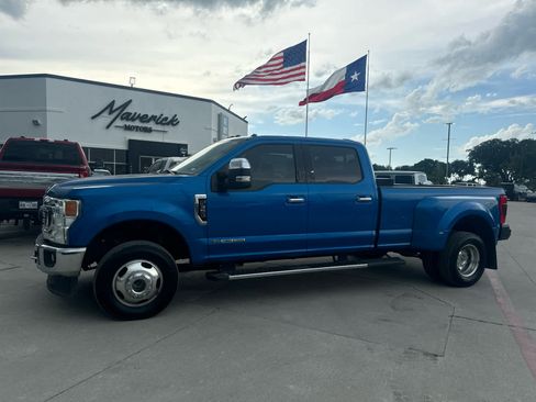 Used 2020 Ford F350 Lariat w/ Chrome Package AWD/4WD image 1