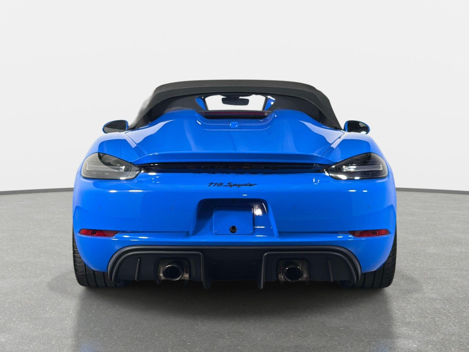 Used 2023 Porsche 718 Boxster Spyder RWD image 4