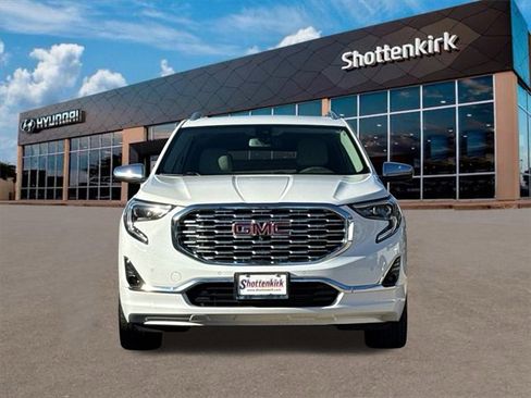 Used 2019 GMC Terrain Denali w/ Advanced Safety Package image 2