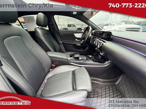Used 2022 Mercedes-Benz A 220 4MATIC image 26