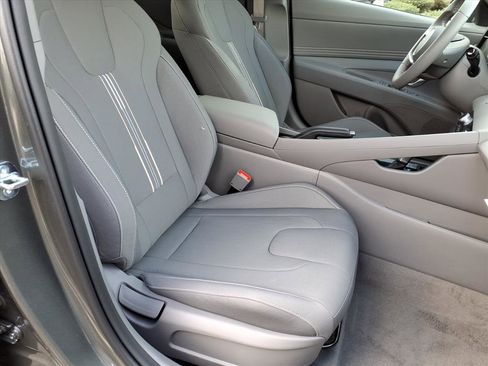 New 2026 Hyundai Elantra Sport image 7