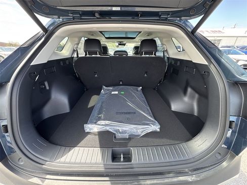 New 2025 Kia Sportage EX w/ EX Premium Package image 24