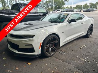 Used 2021 Chevrolet Camaro SS RWD video 1