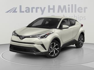 Used 2018 Toyota C-HR XLE FWD video 1