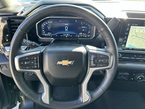 Used 2025 Chevrolet Silverado 1500 LT AWD/4WD image 10