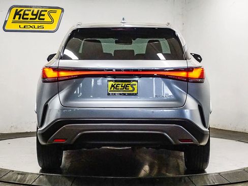 Used 2023 Lexus RX 350 Premium Plus w/ Cold Area Package image 3