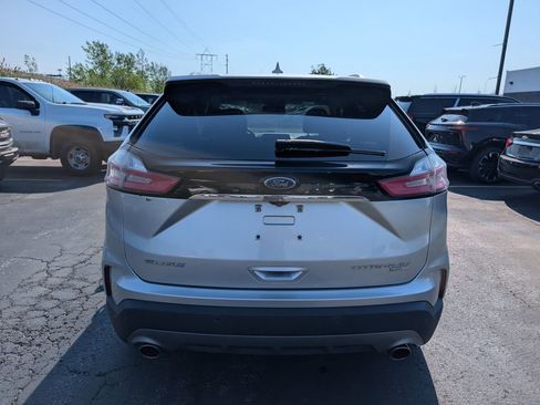 Used 2019 Ford Edge Titanium AWD/4WD image 7