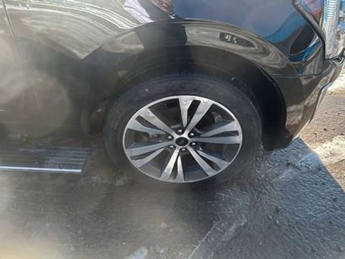 Used 2021 Ford Expedition Max Limited image 10