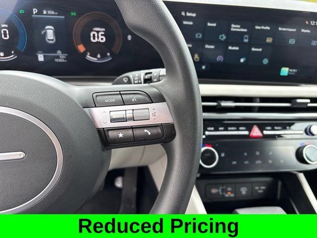 Used 2026 Hyundai Tucson SEL Plus AWD/4WD image 18