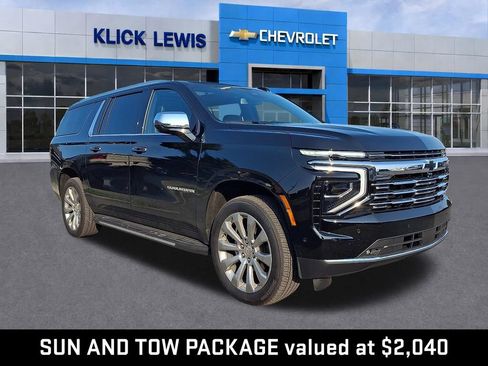 Used 2026 Chevrolet Suburban Premier w/ Sun And Tow Package AWD/4WD image 1