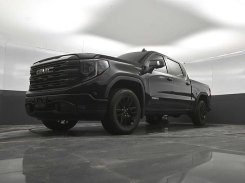New 2026 GMC Sierra 1500 Elevation w/ Preferred Package AWD/4WD image 35