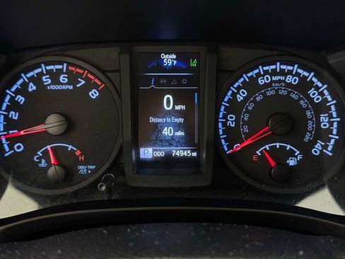 Used 2022 Toyota Tacoma SR image 20