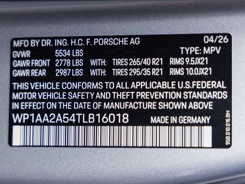 Used 2026 Porsche Macan AWD/4WD image 38