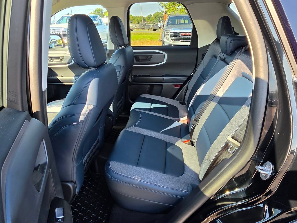 Used 2024 Ford Bronco Sport Outer Banks AWD/4WD image 31