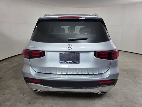 New 2026 Mercedes-Benz GLB 250 image 5