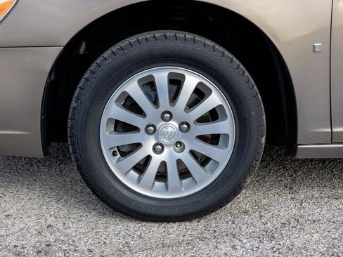 Used 2006 Buick Lucerne CX w/ Driver Confidence Package image 24